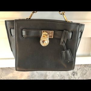 Dark Chocolate Brown Micheal Kors Crossbody (NEW)
